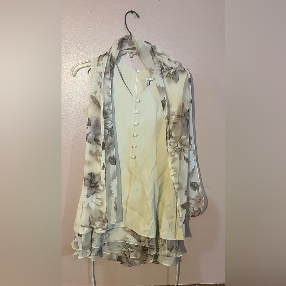 Casual/business dress